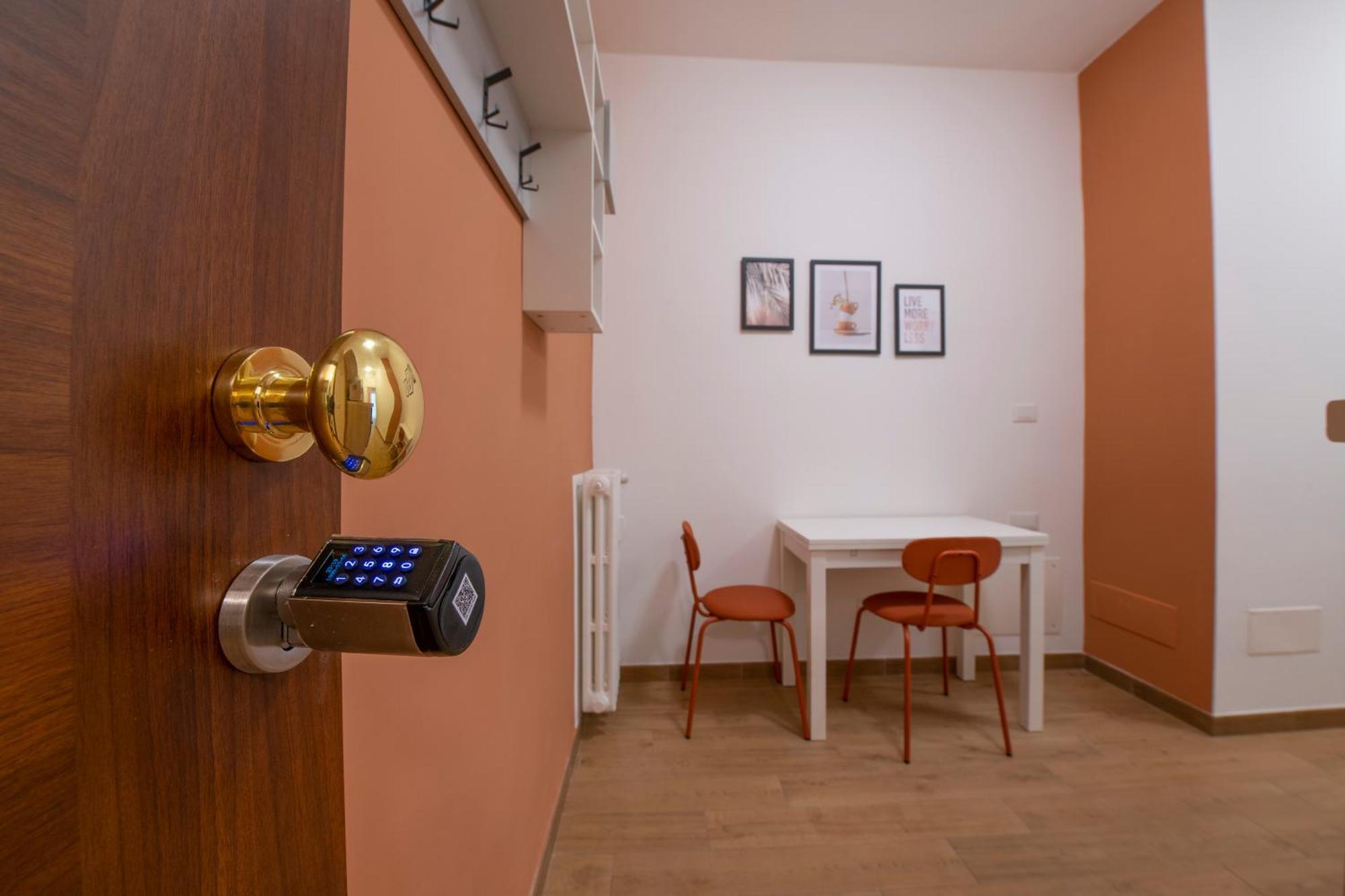 Casa Chicca Stadio Apartment *